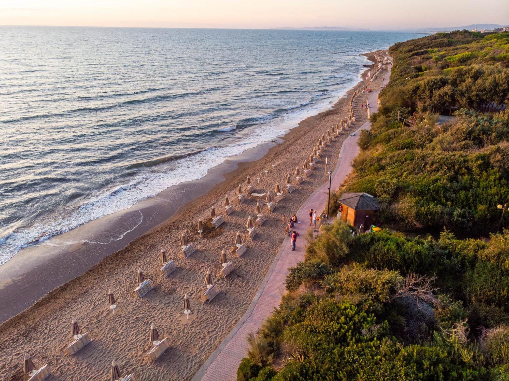 Hotel Riva degli Etruschi San Vincenzo Esterno foto