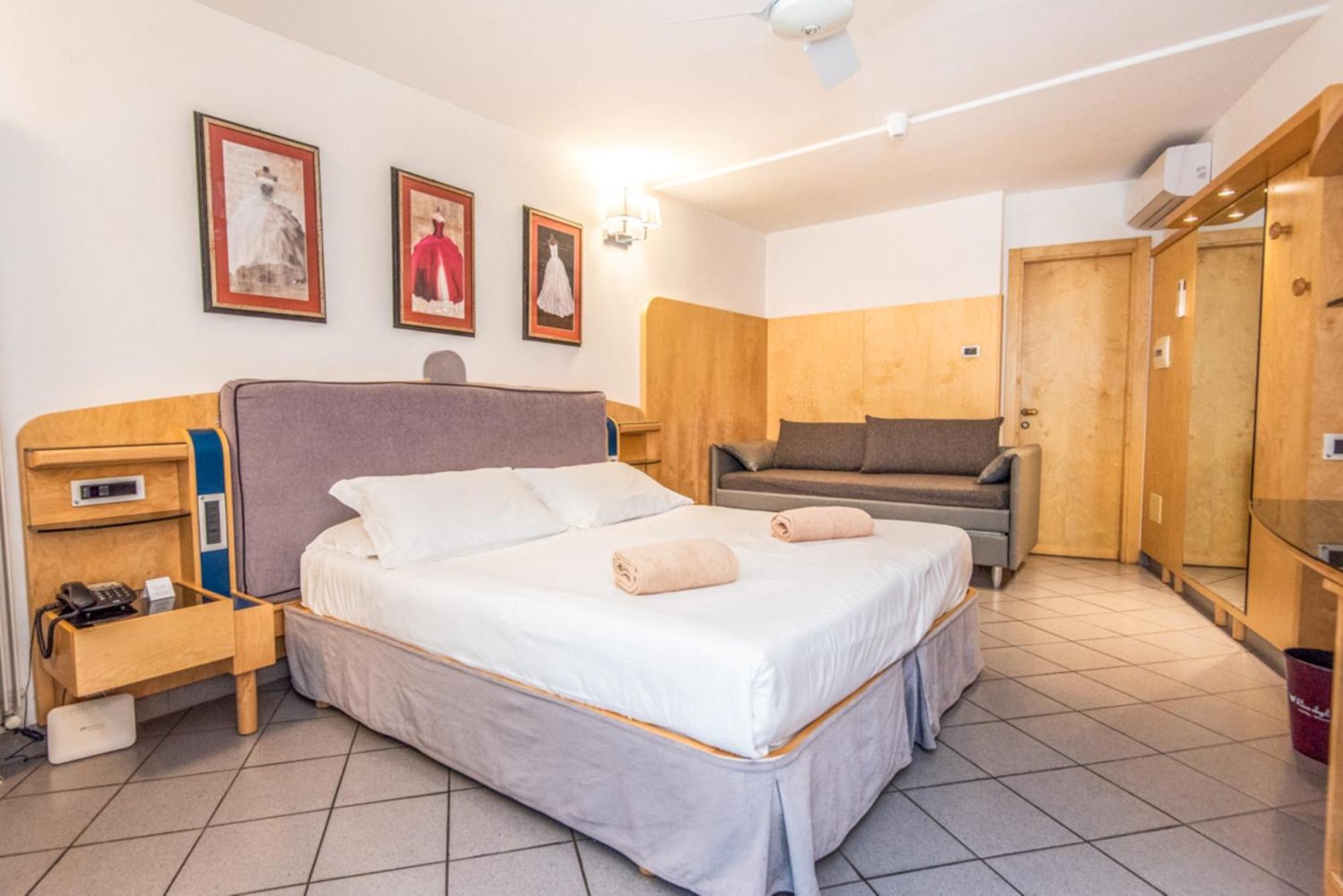 Hotel Riva degli Etruschi San Vincenzo Esterno foto