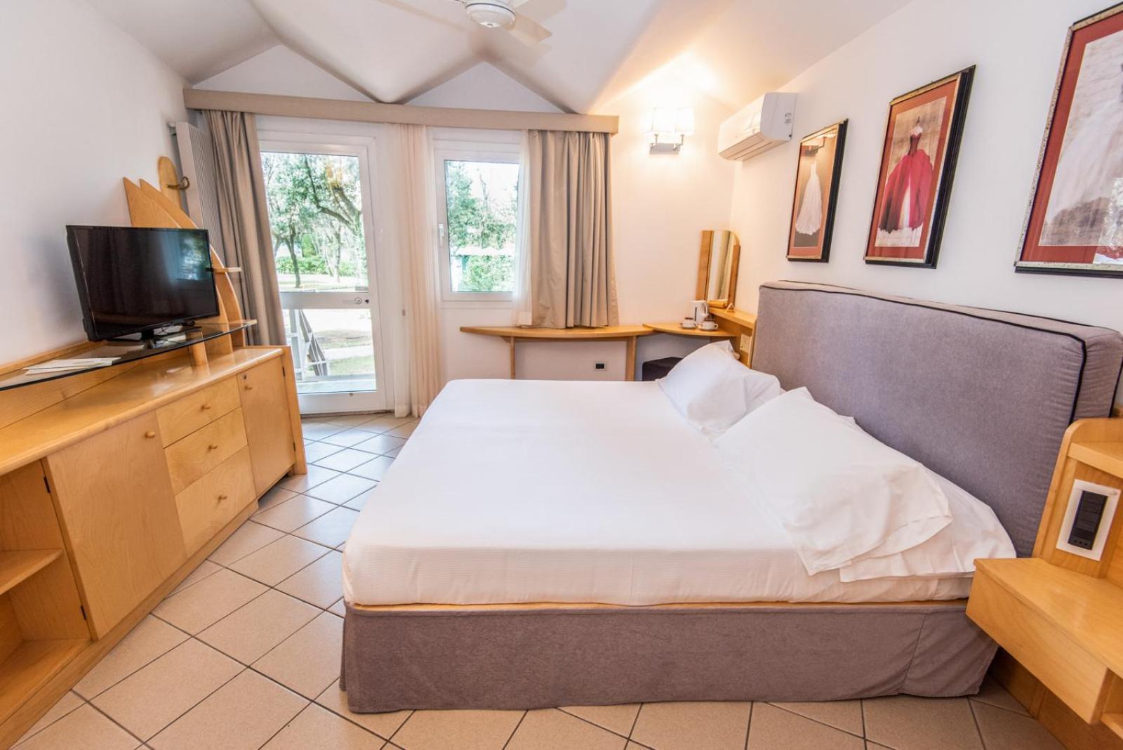 Hotel Riva degli Etruschi San Vincenzo Esterno foto
